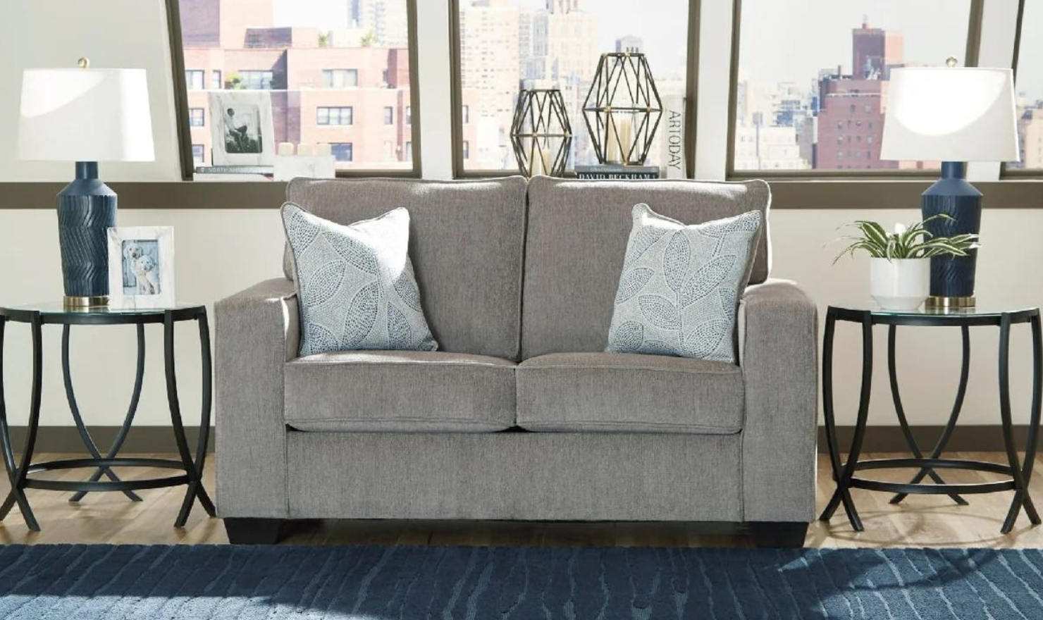 How to Choose the Perfect Loveseat? - Detailed Guide