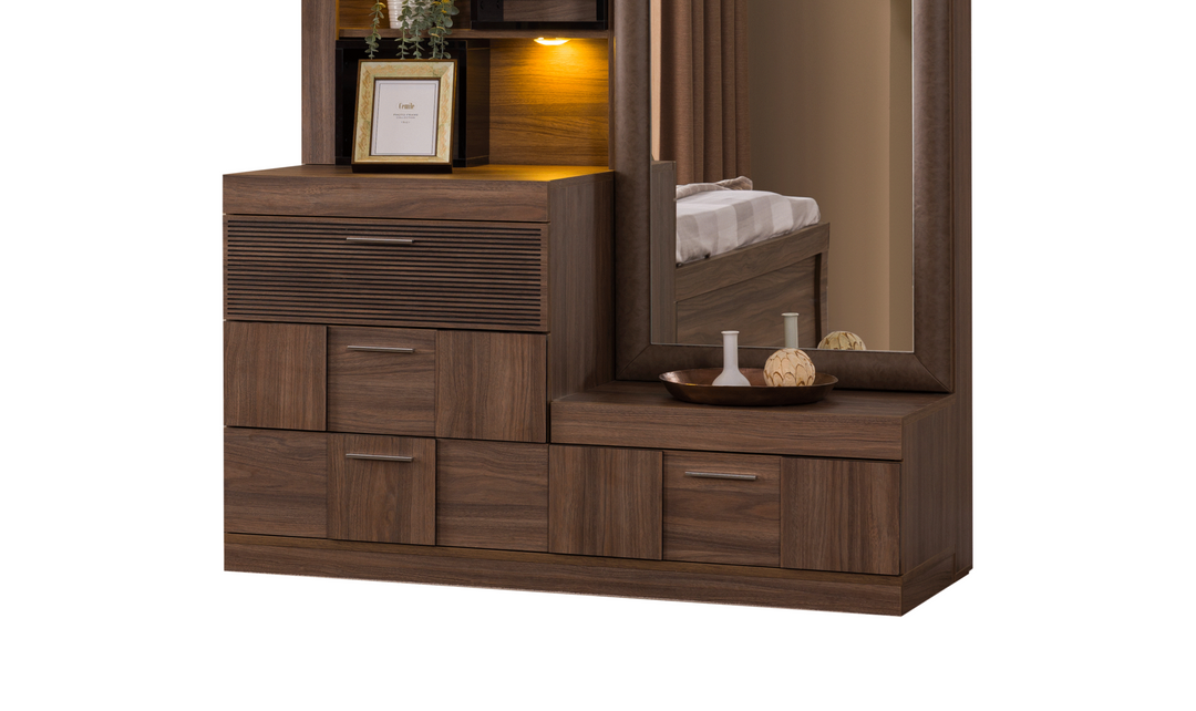 ESF Italia Lindo Wooden Rectangular Dresser and Mirror With LED Lights