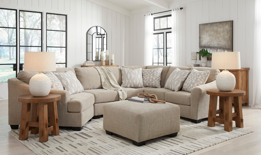 Brogan Bay 3-Piece Sectional with Cuddler in Cork