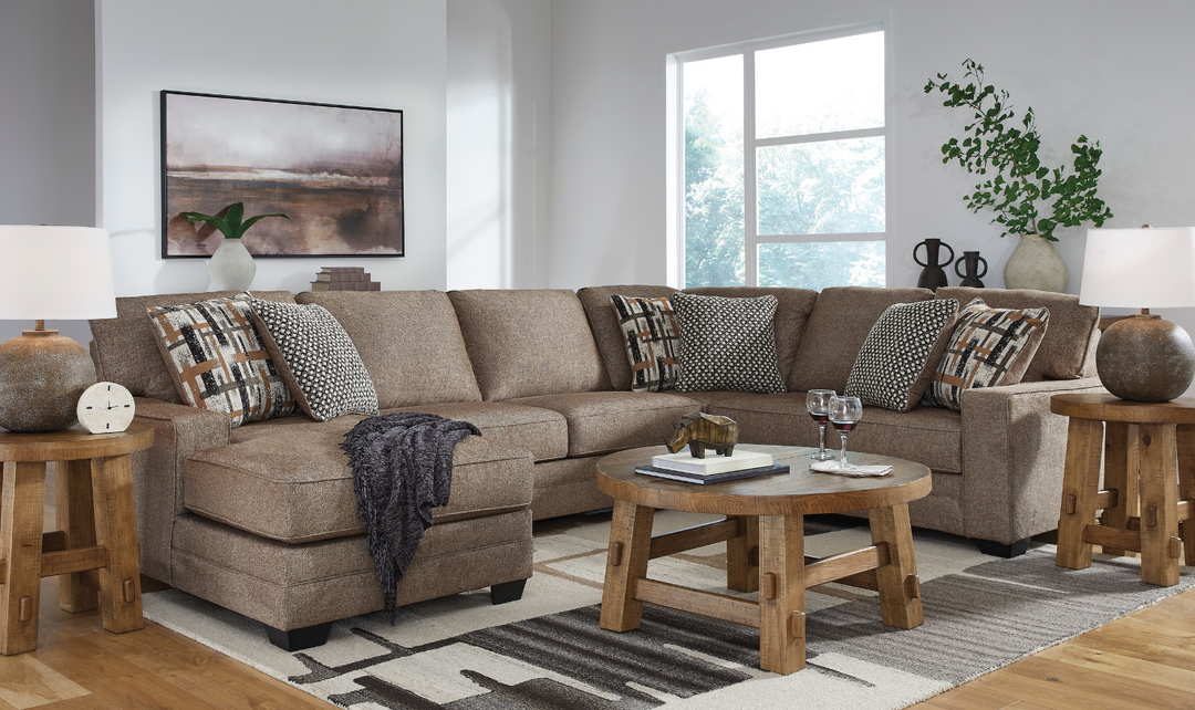 Cannonbrook 3-Piece Sectional with Chaise in Nutmeg-Leahyco 