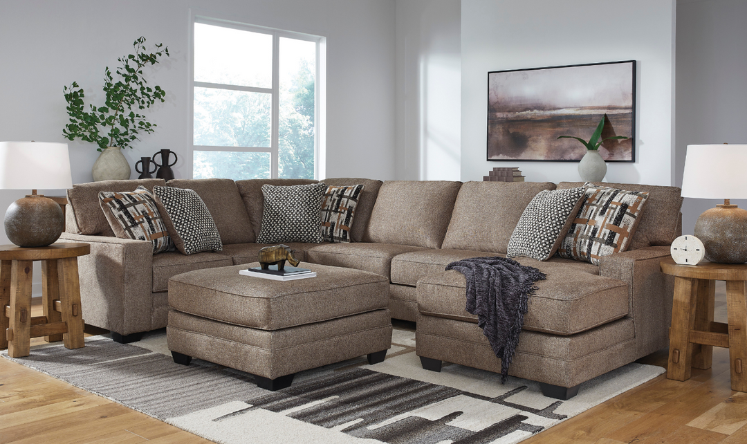 Cannonbrook 3-Piece Sectional with Chaise in Nutmeg-Leahyco 