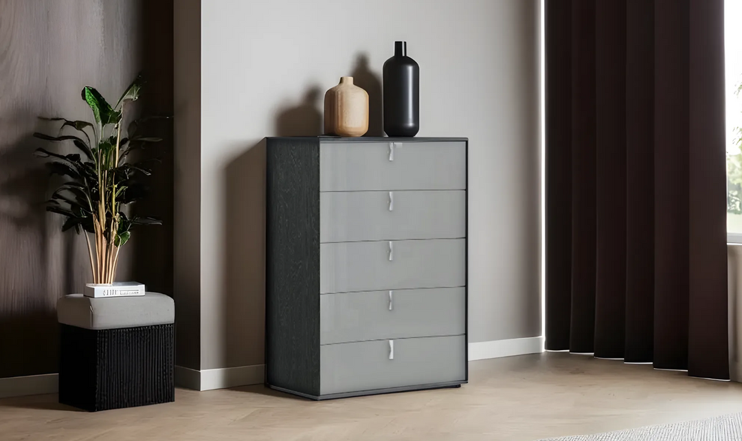 Leahyco Italia Tiramolla 5 Drawer Chest in Gray-Leahyco