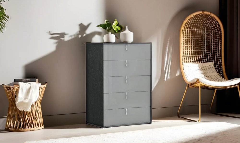 Leahyco Italia Tiramolla 5 Drawer Chest in Gray-Leahyco