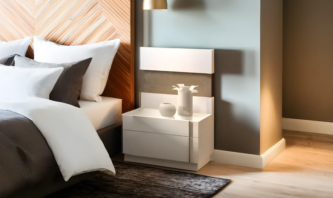 Leahyco Italia Monceau 2 Drawers Nightstand in White-Leahyco