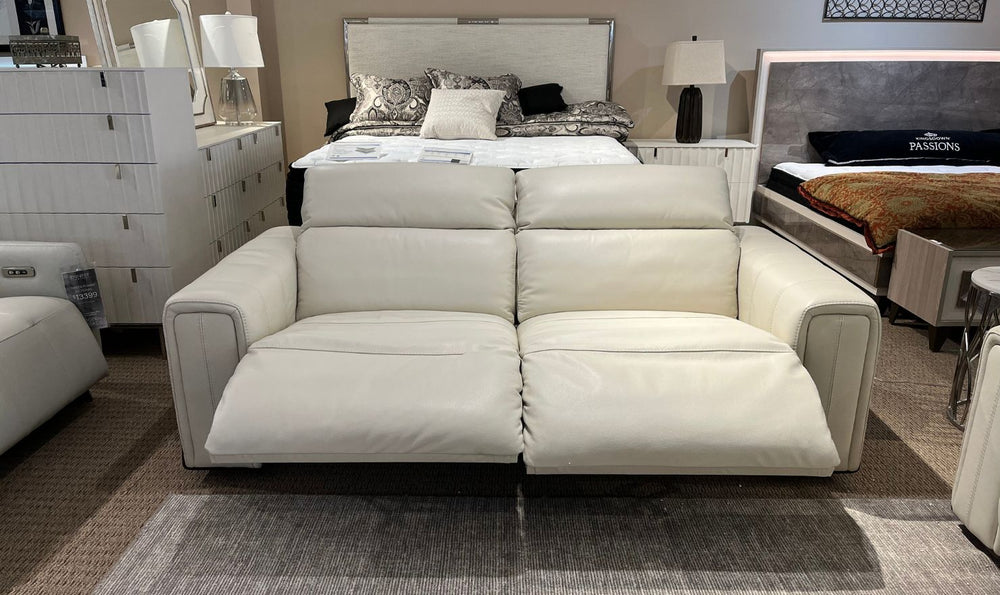 Kuka Ordla Power Reclining Sofa in Coconut Milk