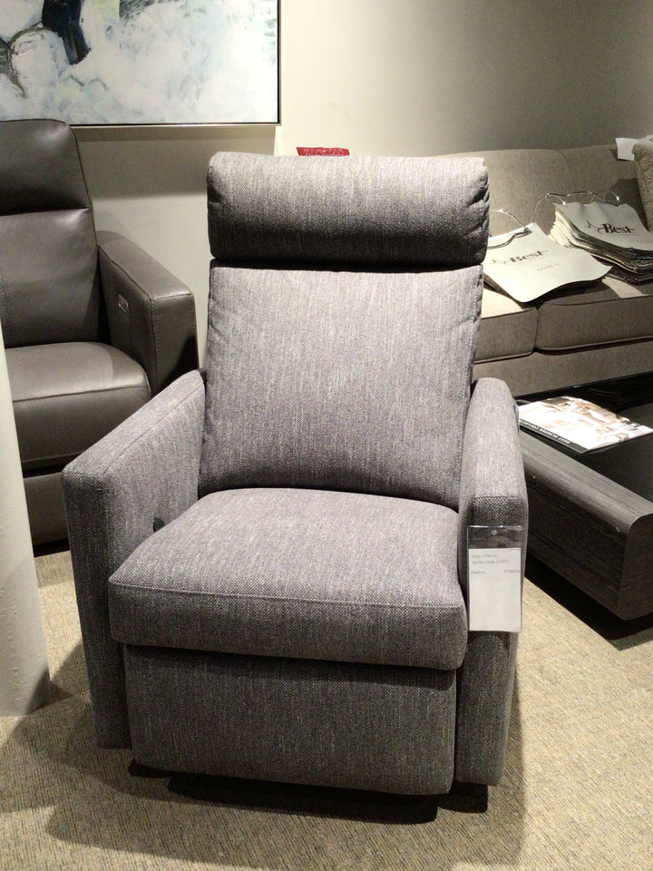 Luonto Sloped power recliner