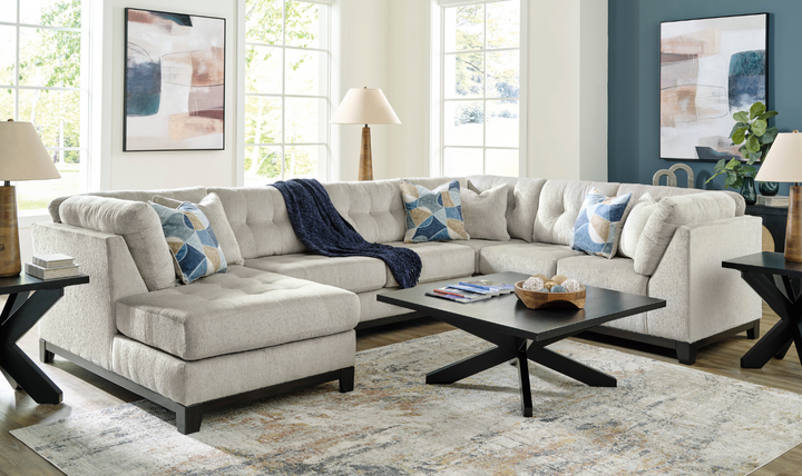 Maxon Place 3-Piece Sectional with Chaise