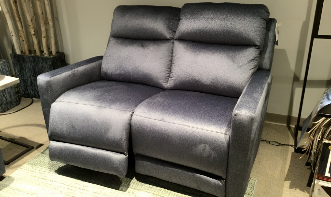 South Hampton fabric loveseat - Leahyco