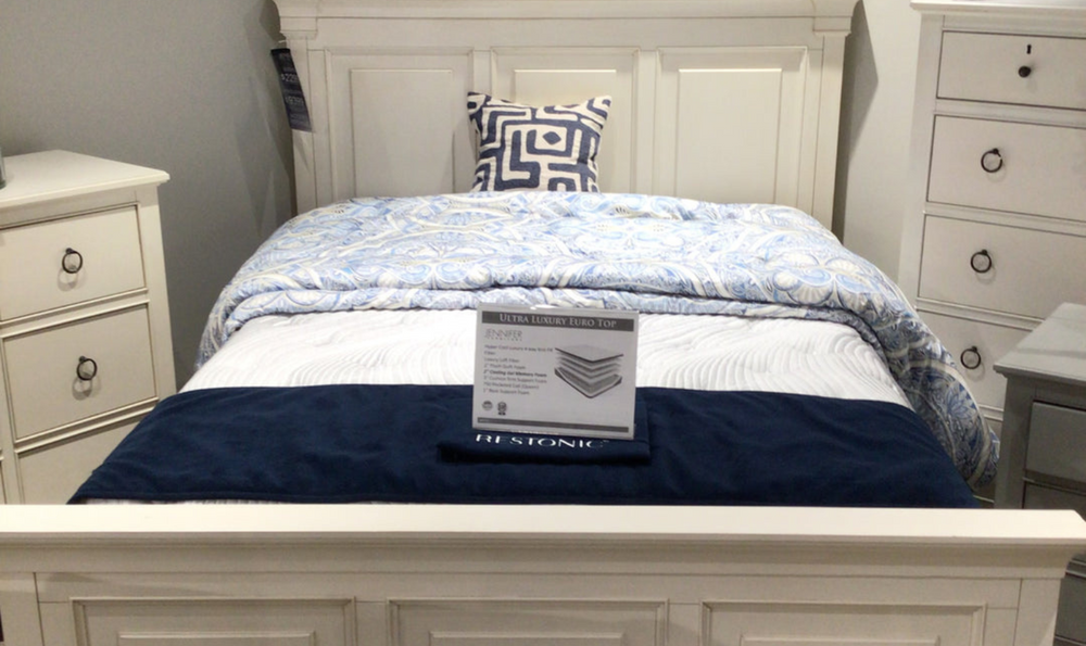 Summer Hill Queen Bed - Leahyco