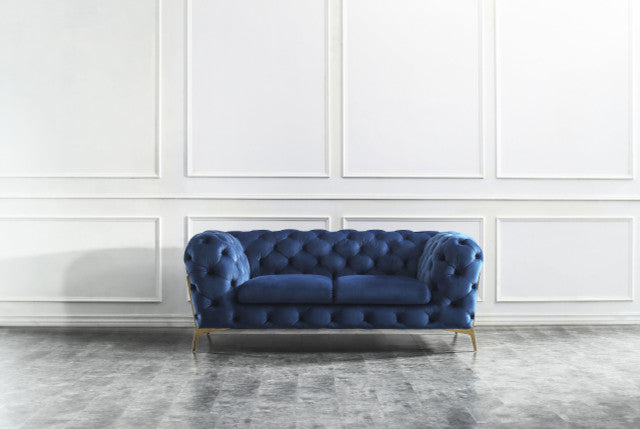 Chester Loveseat-Loveseats-Leahyco