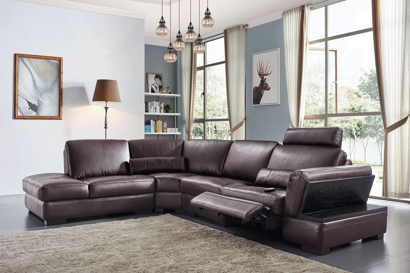 Arturo Sectional