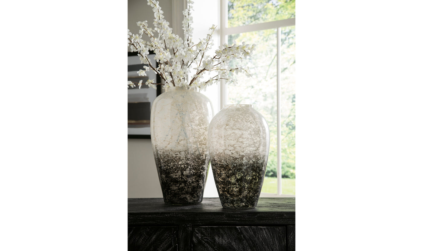 Mirielle Vase