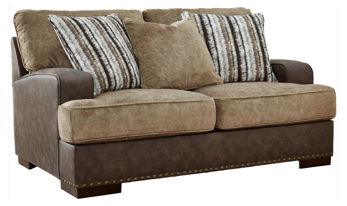 Alesbury Loveseat