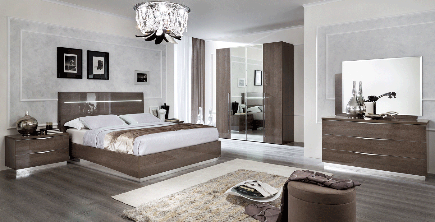 Platinum Wardrobe with Mirrors