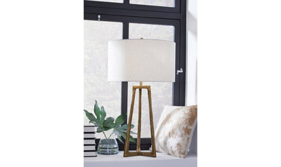 Wynlett Table Lamp