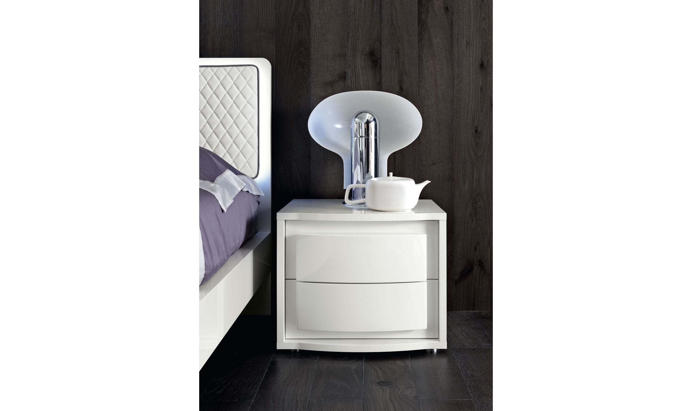 Dama Bianca Nightstand-Nightstands-Leahyco