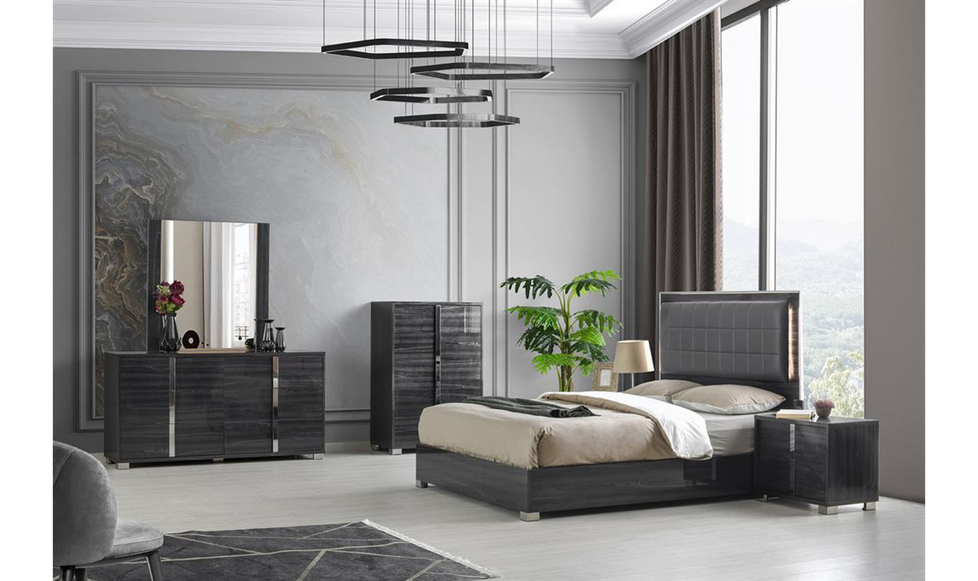 Giulia Bed-Beds-Leahyco