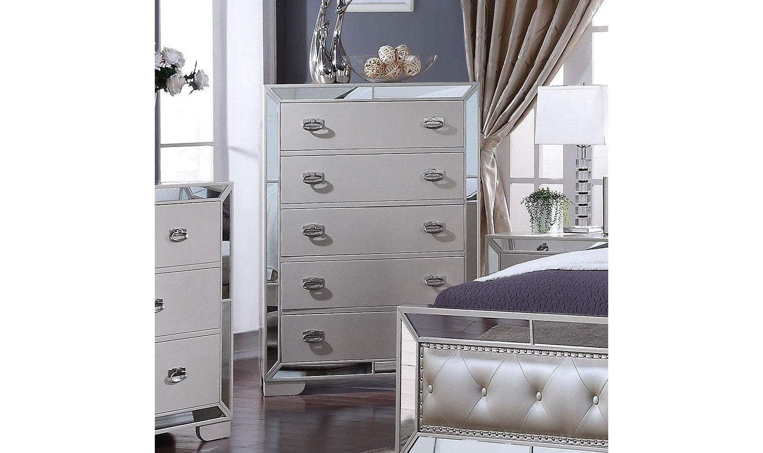 Gloria Chest-Storage Chests-Leahyco