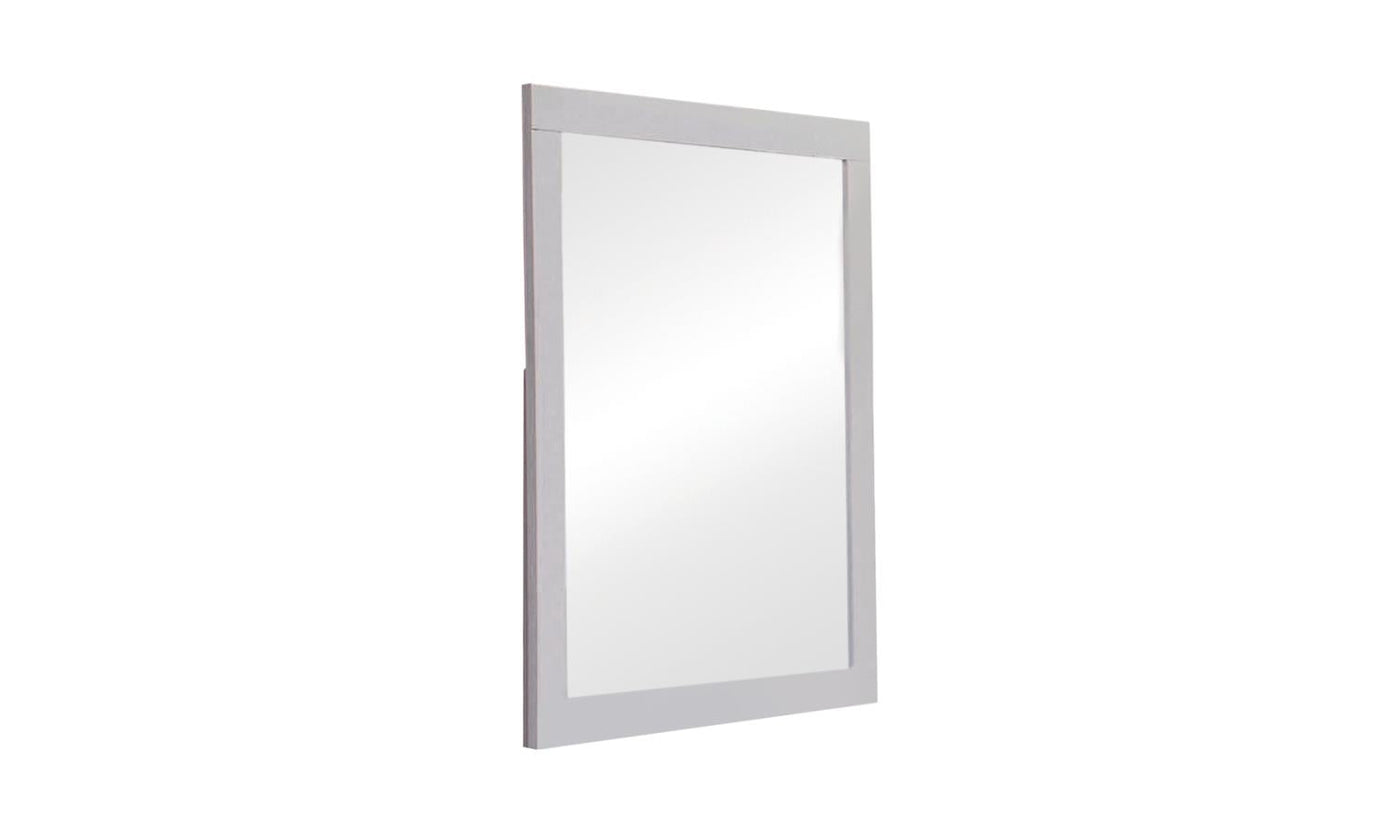 Jessica Mirror-Mirrors-Leahyco