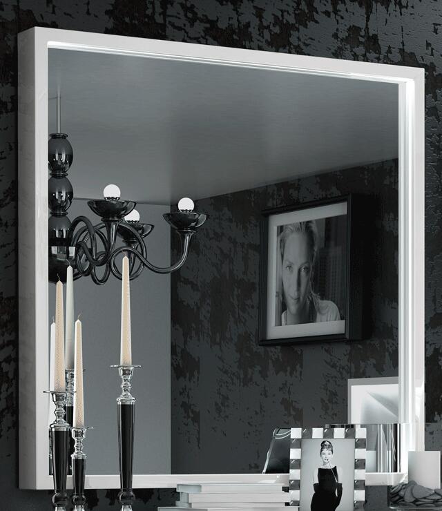 Kiu Mirror-Mirrors-Leahyco