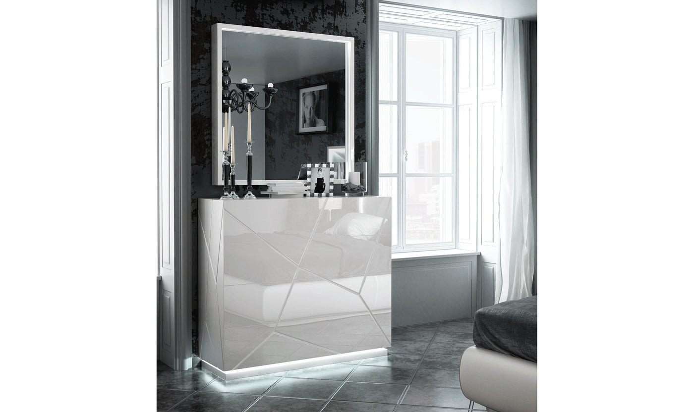 Kiu Mirror-Mirrors-Leahyco