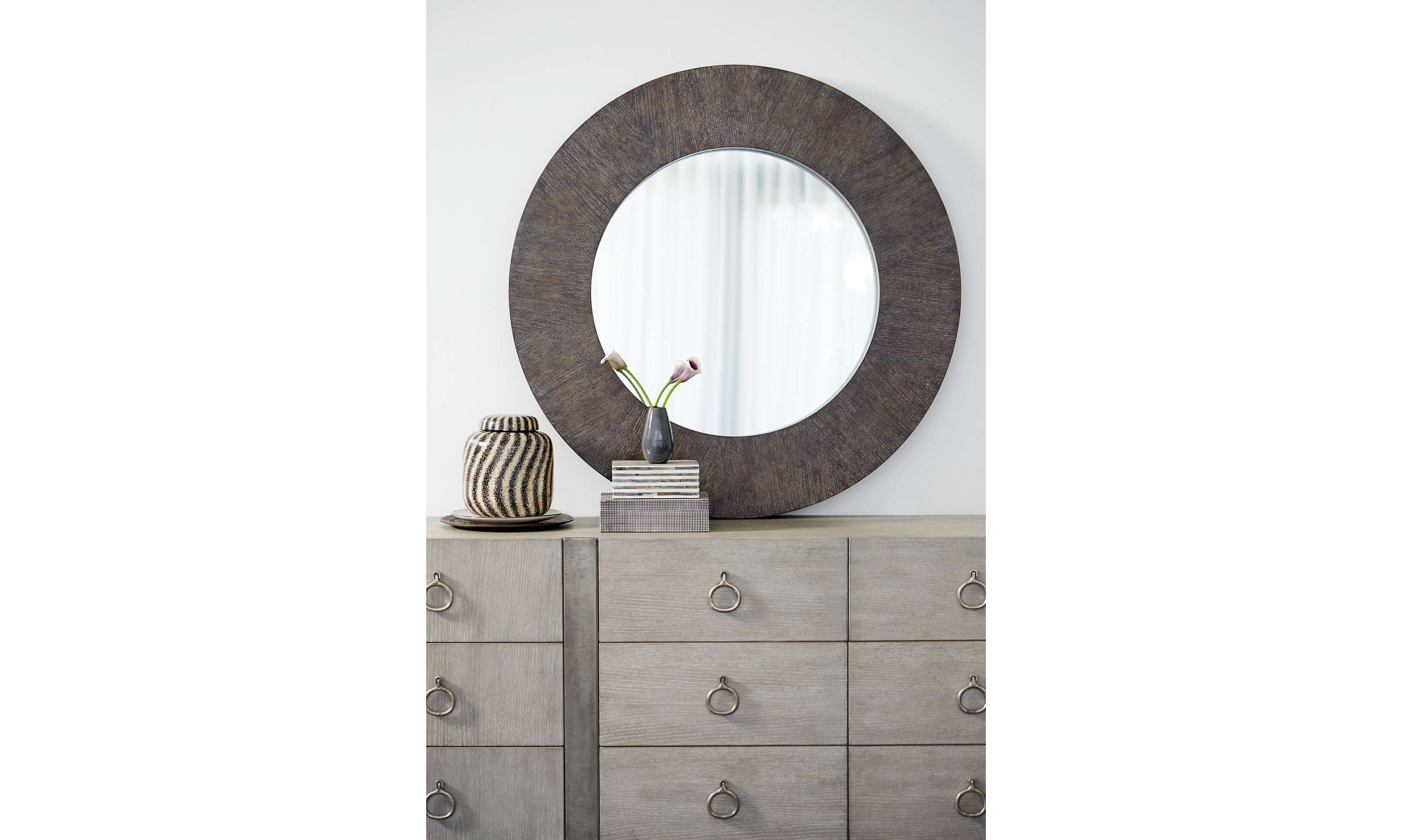 Linea Mirror-Mirrors-Leahyco