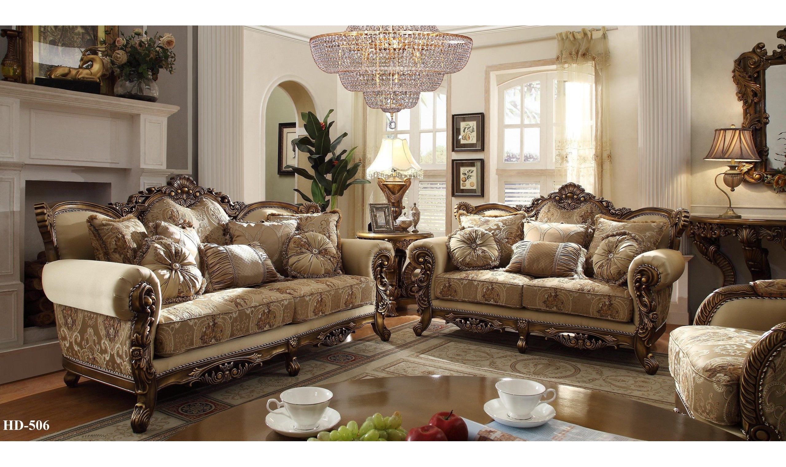 Hendra Loveseat