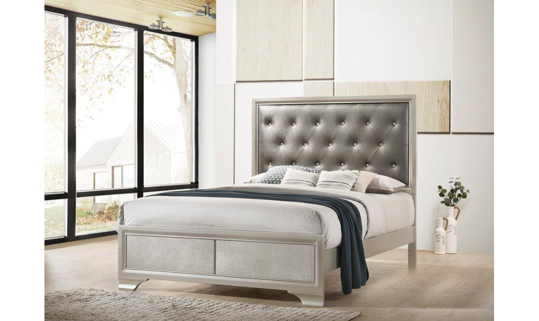 SALFORD QUEEN BED-Beds-Leahyco